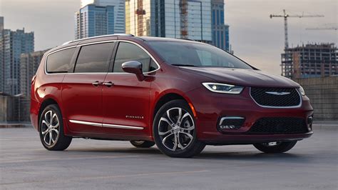 2022 Chrysler Pacifica Prices, Reviews, and Photos - MotorTrend