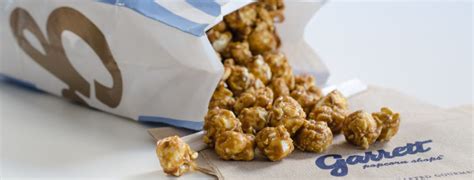 Chicago Favorites - Garrett Popcorn - A LA MAISON