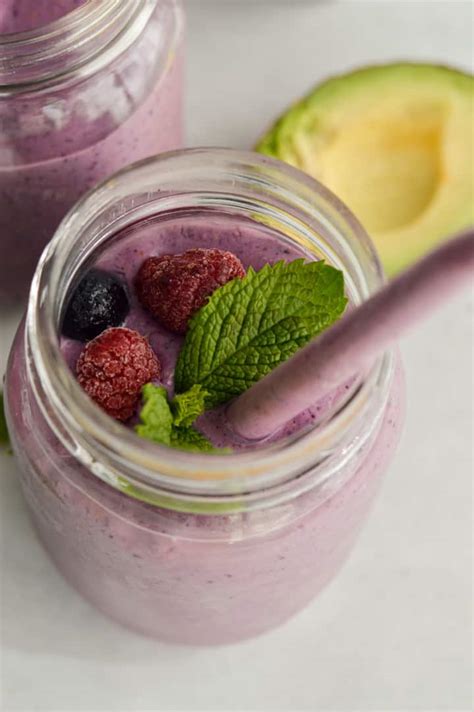 Berry High Fiber Smoothie - Nourished by Nic