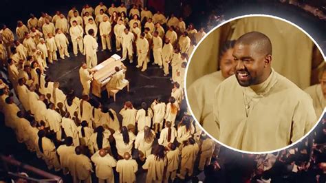 Kanye West gives surprise gospel choir performance at Paris Fashion ...