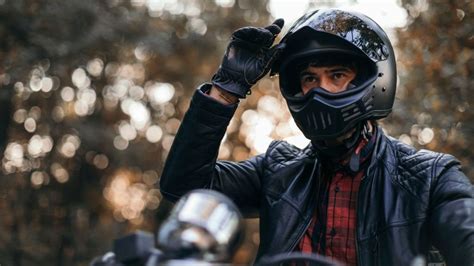 Different Motorcycle Helmet Types - A Beginner's Guide