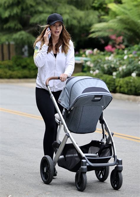 Katherine Schwarzenegger – Out for her morning walk with baby Lyla ...