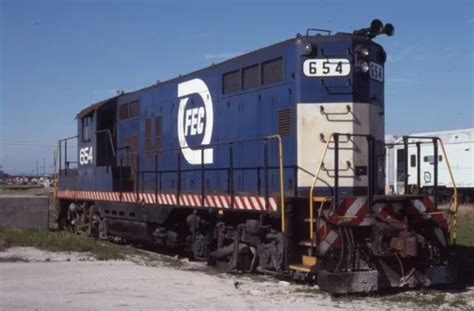 ORIGINAL RAILROAD SLIDE FLORIDA EAST COAST RAILWAY 654 New Smyrna Beach EMD GP9 $4.99 - PicClick