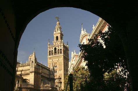 La Giralda - Official Andalusia tourism website