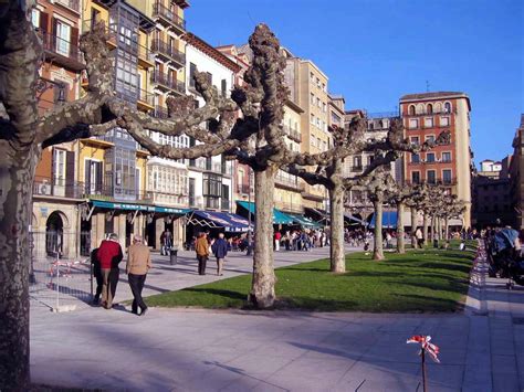 Pamplona Cityguide | Your Travel Guide to Pamplona - Sightseeings and Touristic Places