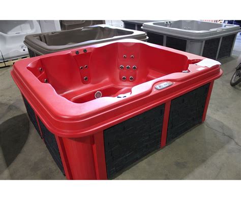 COLEMAN 5 PERSON HOT TUB WITH LOUNGER, BLACK EXTERIOR/RED INTERIOR, 30 STAINLESS STEEL JETS ...