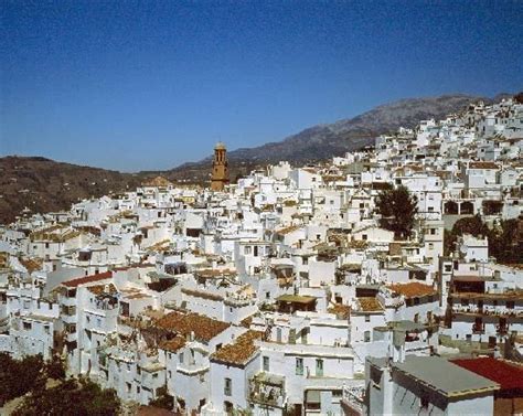 Torrox #España | Andalucia españa, Pueblos de españa, Lugares de españa