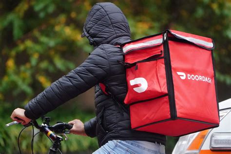 DoorDash launches 15-minute grocery delivery in NYC, bringing full-time employment and promising ...