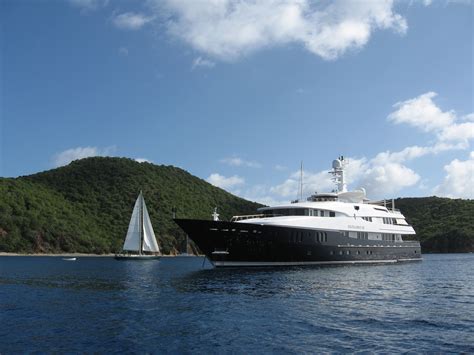 Motor yacht ARIENCE — Yacht Charter & Superyacht News