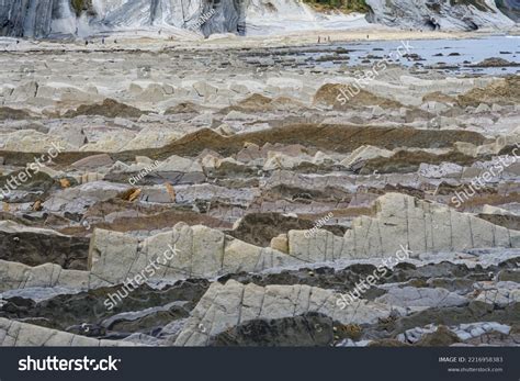 Flysch Rock Formation Geopark Zumaia Stock Photo 2216958383 | Shutterstock