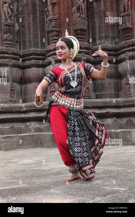 odissi is one of the eight classical dance forms of india,from the state of odisha.here the ...