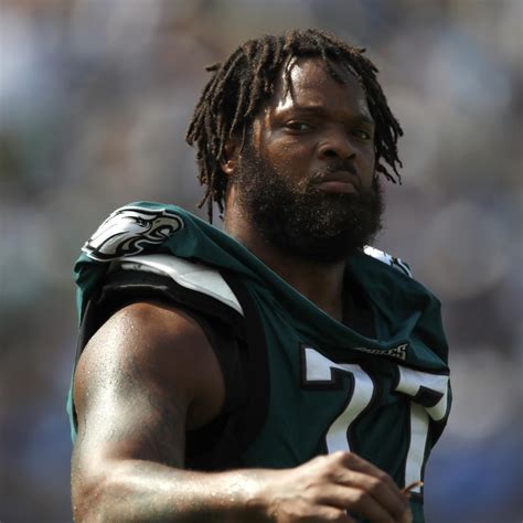 Michael Bennett Reportedly Traded to Patriots from Eagles | News ...