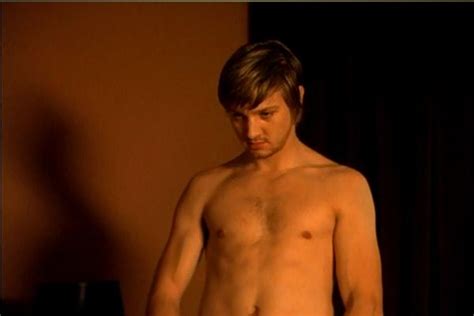 Jeremy Renner as Jeffrey Dahmer | Jeremy renner, Jeremy, Renner