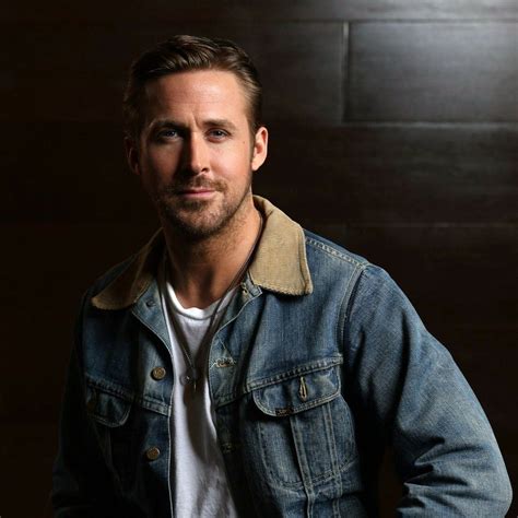 Ryan photoshoot in Beijing for ''La La Land'' promotion #ryangosling # ...