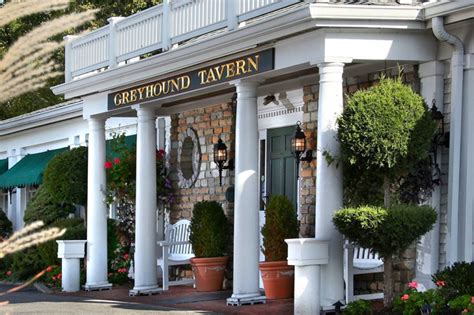 Fort Mitchell's Greyhound Tavern Named "Most Legendary" Restaurant in Kentucky