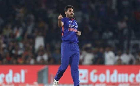 Bhuvneshwar Kumar Fuels Retirement Speculation With Instagram Bio Change