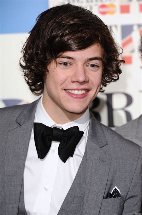 Harry Styles- Brit Awards 2012 | Harry styles hair, Harry styles, Harry styles face