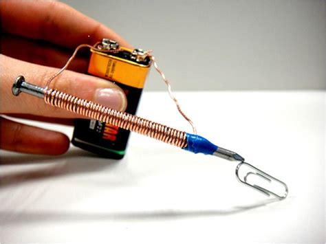 Construye un electroimán en este experimento | Electroiman ...