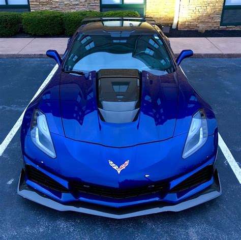 Chevrolet Corvette C7 ZR1 painted in Admiral Blue Photo taken by: @nickrenly on Instagram ...