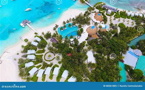 Maldives aerial view stock image. Image of leisure, clearwater - 88361885