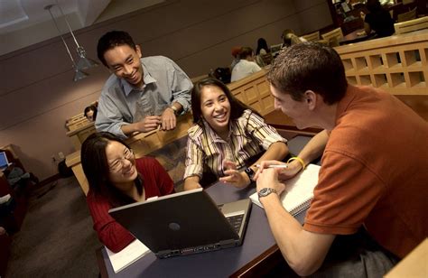 Connect with Our Students | Questrom School of Business