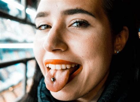 Infected tongue piercing - What to do and how to cure it | Bezzia