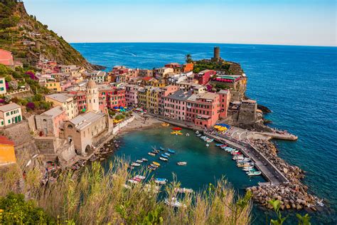 Beautiful Vernazza and the Sea, Cinque Terre, Italy | Flickr