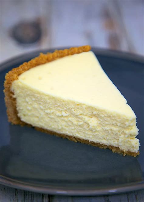 The Best Homemade Cheesecake - Plain Chicken