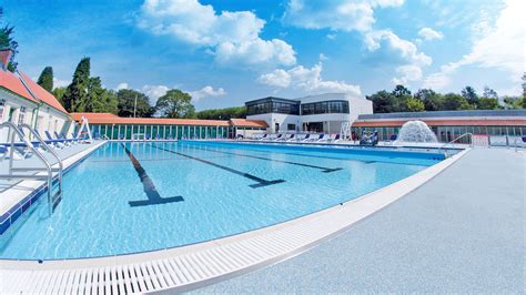 Lido Ponty,The National Lido of Wales – historicpools.org.uk