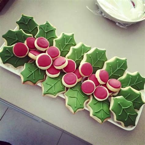 20 Creative Christmas Platters Crazy Enough To DIY | Decor Home Ideas