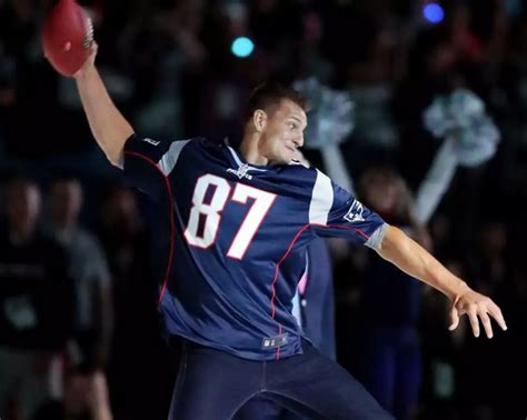 Gronk Is Giving You A Chance To Win Cash During The Super Bowl