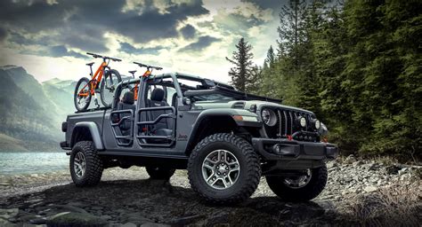 More Than 200 Mopar Accessories Available for 2020 Jeep Gladiator - The News Wheel