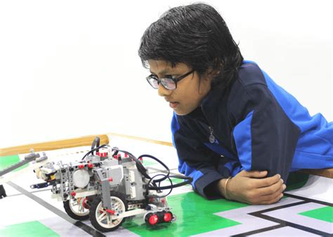 Robotics - Level 4 | theonetutor.in