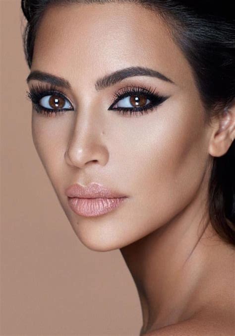 Kim Kardashian Makeup Tips Makeup Kim Kardashian Makeup Lip Contouring ...