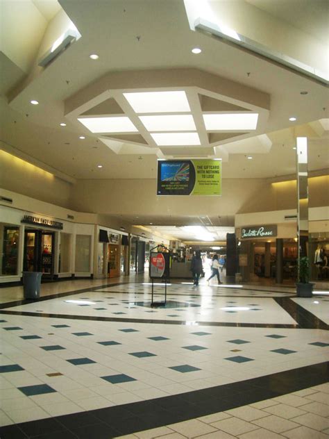 Dover Mall in Dover, DE - Shopping Centers & Malls: Yellow Pages Directory Inc.