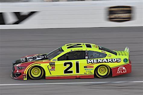 2019 NASCAR Driver Reviews: Paul Menard