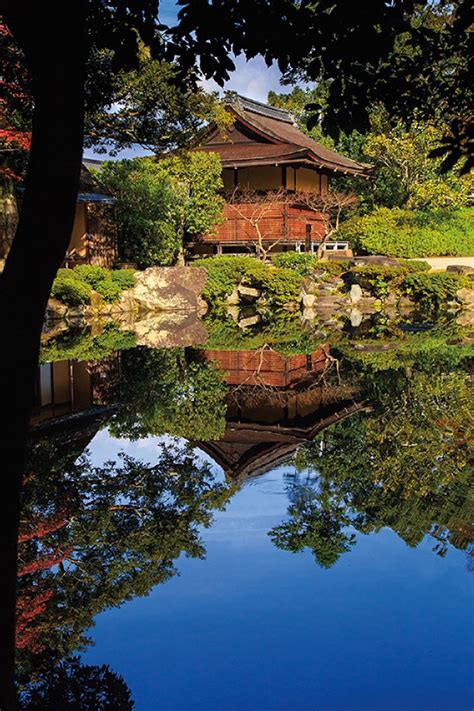 Landscape Architect Highlights the Distinct Beauty of the Japanese Garden