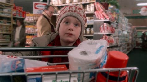 Home Alone: Kevin McCallister goes Shopping Scene + 4K 60FPS - YouTube