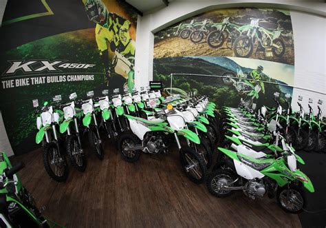 Kawasaki Dealer Highlight – Holeshot Motocross