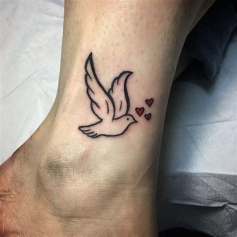 95+ Best Simple Tattoos Designs & Meanings — [Trends of 2019]