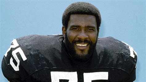 Very nice: Steelers finally retire 'Mean Joe' Greene's No. 75 ...