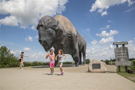 Jamestown | Official North Dakota Travel & Tourism Guide