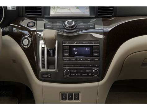 2016 Nissan Quest: 110 Interior Photos | U.S. News