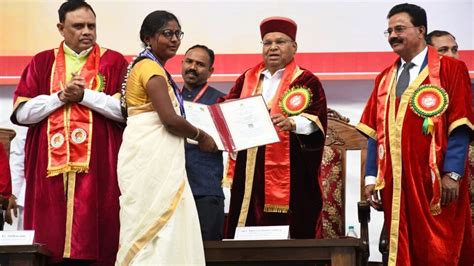 Davangere university convocation: ಕ್ರೀಡೆ, ಸಾಂಸ್ಕೃತಿಕ ಕಾರ್ಯಕ್ರಮಗಳು ಶಿಕ್ಷಣಕ್ಕೆ ಪೂರಕ ...