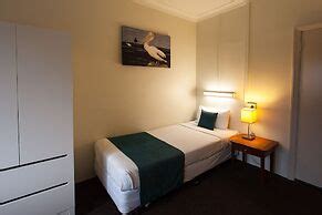 The Manly Hotel, Brisbane, Manly, Australia - Lowest Rate Guaranteed!