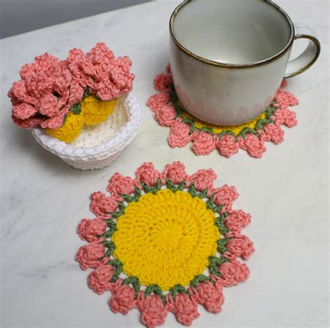 Surprise Flower Pot Coaster Set by Brunaticality - crochet envy