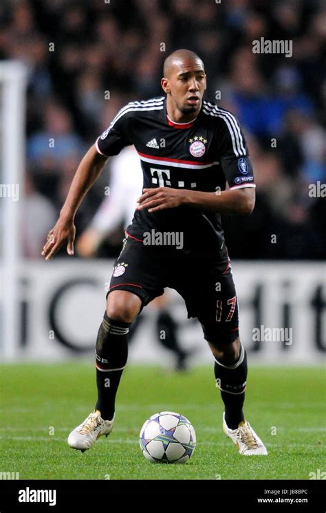 JEROME BOATENG BAYERN MUNICH FC BAYERN MUNICH FC ETIHAD STADIUM ...