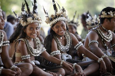 Fiji Culture -- Tui Tai Expeditions