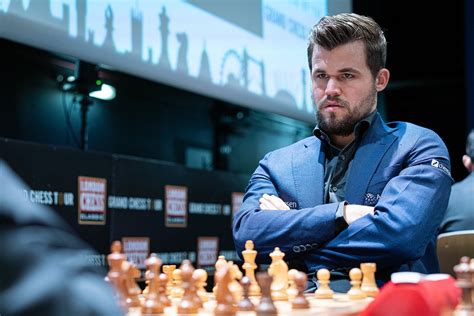 Magnus Carlsen Invitational: Carlsen wins prelims, Aronian barely ...