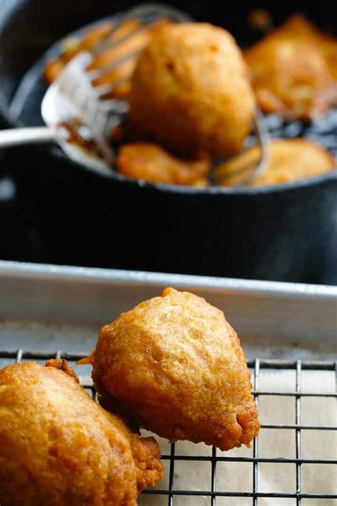 Cekodok Pisang Recipe (Malaysian Kuih Kodok Banana Donuts)